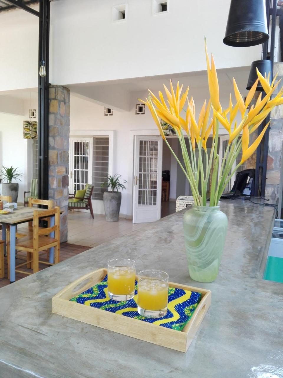 Urban Lodge Bujumbura Eksteriør billede